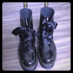 Dr. Martens Molly 8 eye boots size 8
